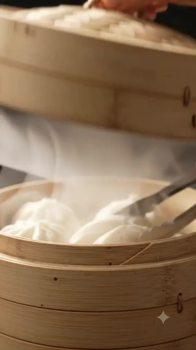 Macro Food Reveal AI Video Prompt for Gua Bao and Asian Cuisine Ads