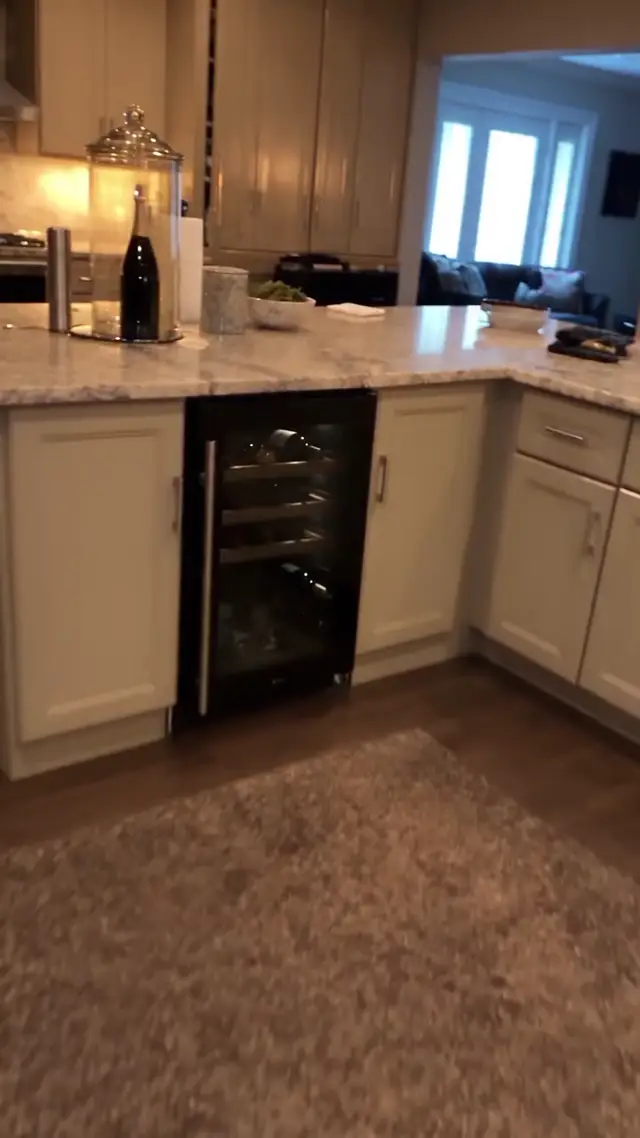 Whimsical Wine Cooler Party AI Video Prompt for Ecommerce Ads