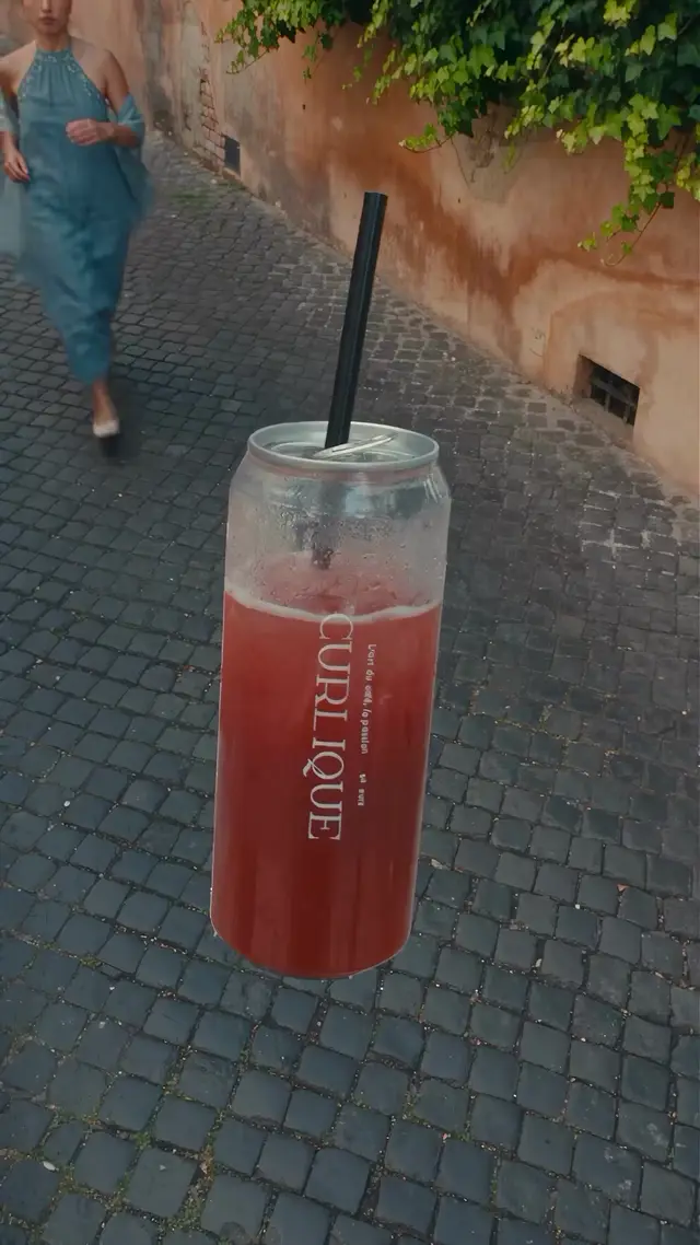 A Drink That Appears Out of Thin Air 🥤✨