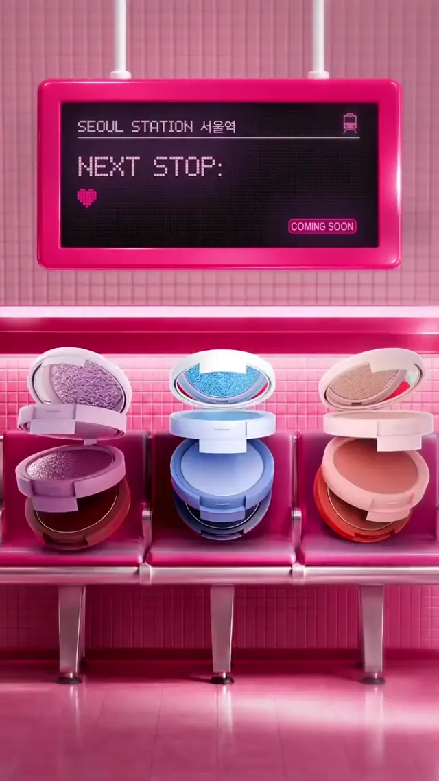 AI Video Prompt for a Futuristic K-Beauty Commercial