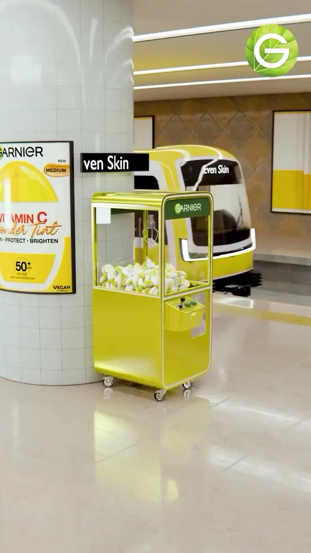 Claw Machine Product Reveal AI Video Prompt for Ecommerce and Skincare Ads