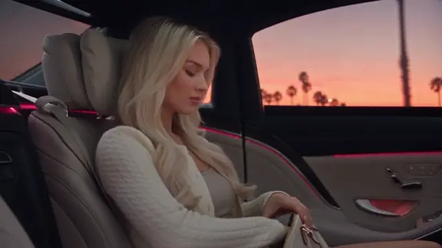 Golden-Hour Car Product Reveal AI Video Prompt for Luxury Beauty and Fashion