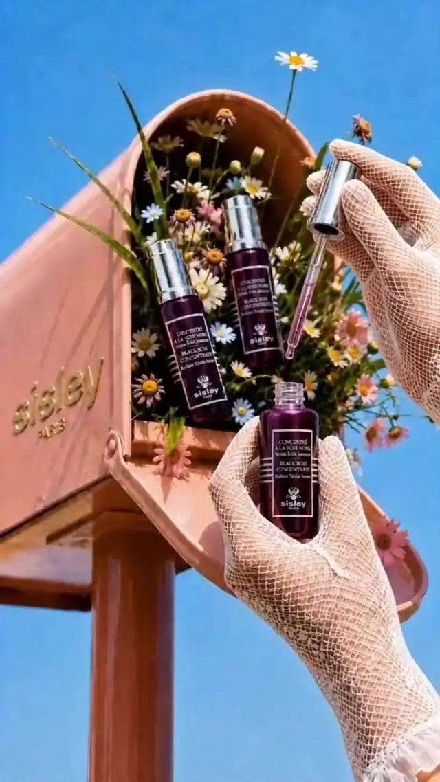 Sisley Pink Mailbox AI Video Prompt for Luxury Beauty Ads