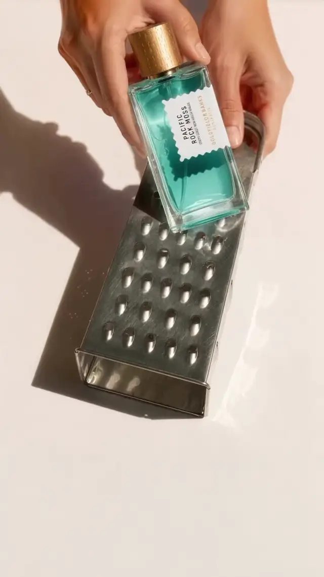 Surreal Grating Perfume Commercial: AI Video Prompt Ideas for Luxury Skincare