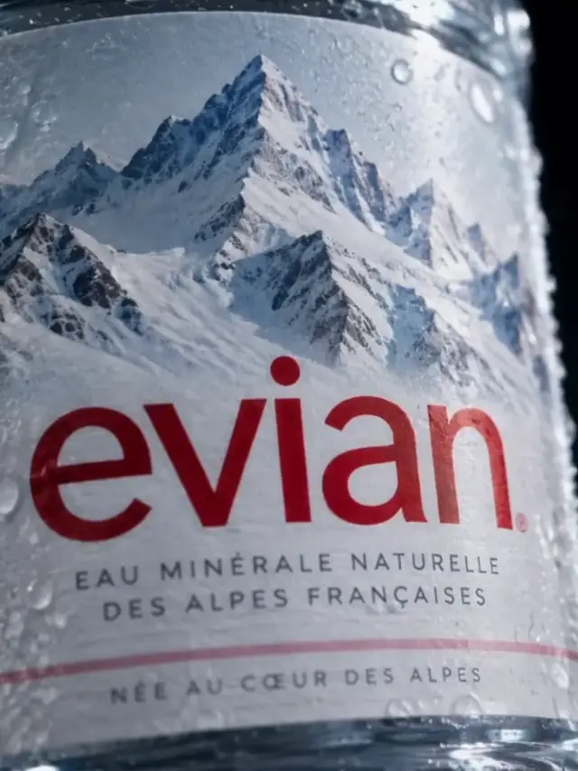 Alpine Landscape Transition AI Video Prompt for Refreshing Product Reveals