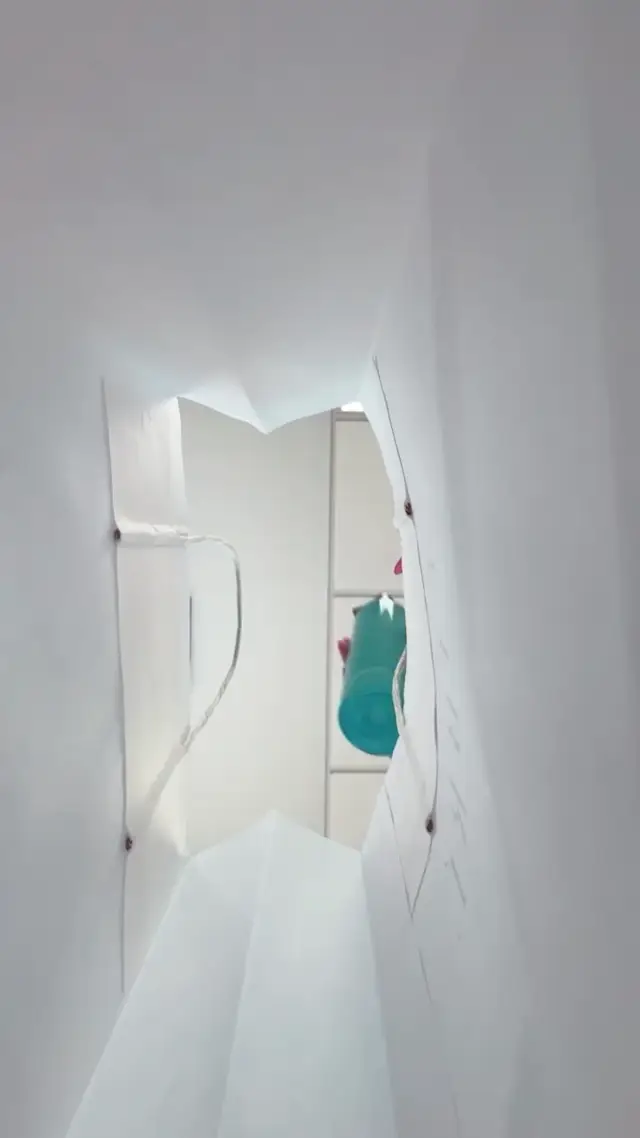 Unboxing Mystery Video Prompt: How to Create Eerie Product Reveals with AI