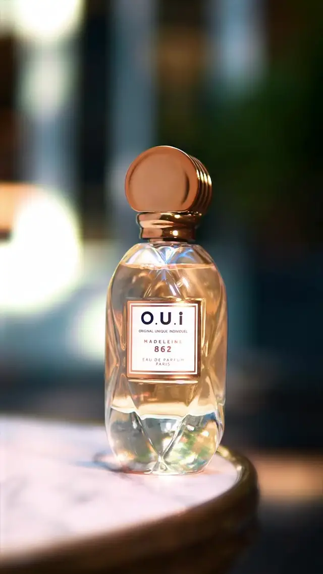 Luxurious Macro Product Video Ideas: High-End Beauty and Fragrance AI Prompts