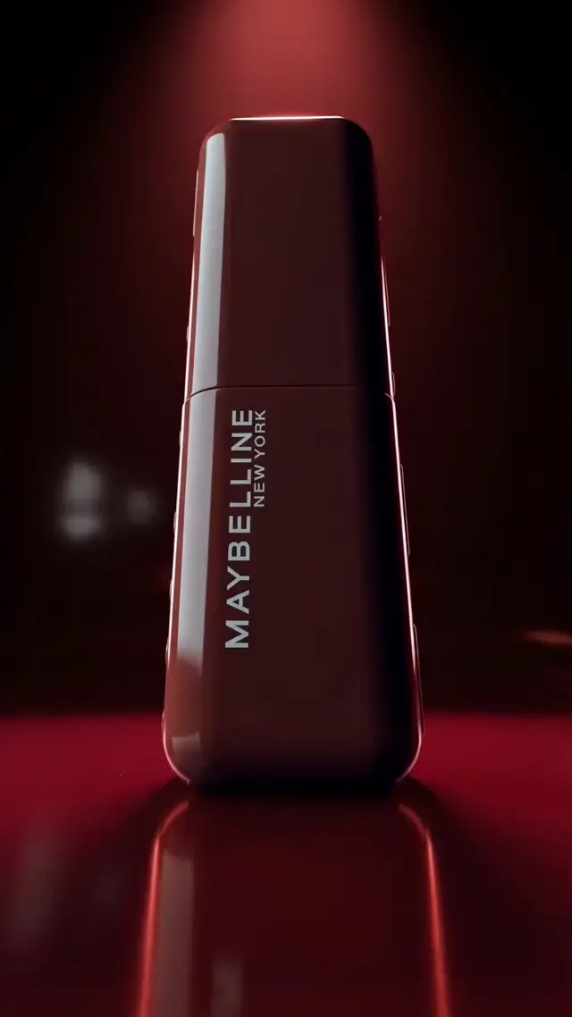 Macro Liquid Logo Reveal AI Video Prompt for Beauty and Ecommerce Ads