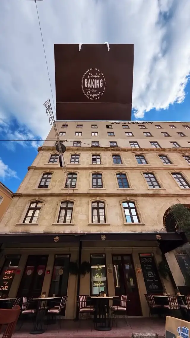 Abundant Pour Coffee Bean Video Prompt for Product Advertising Ideas