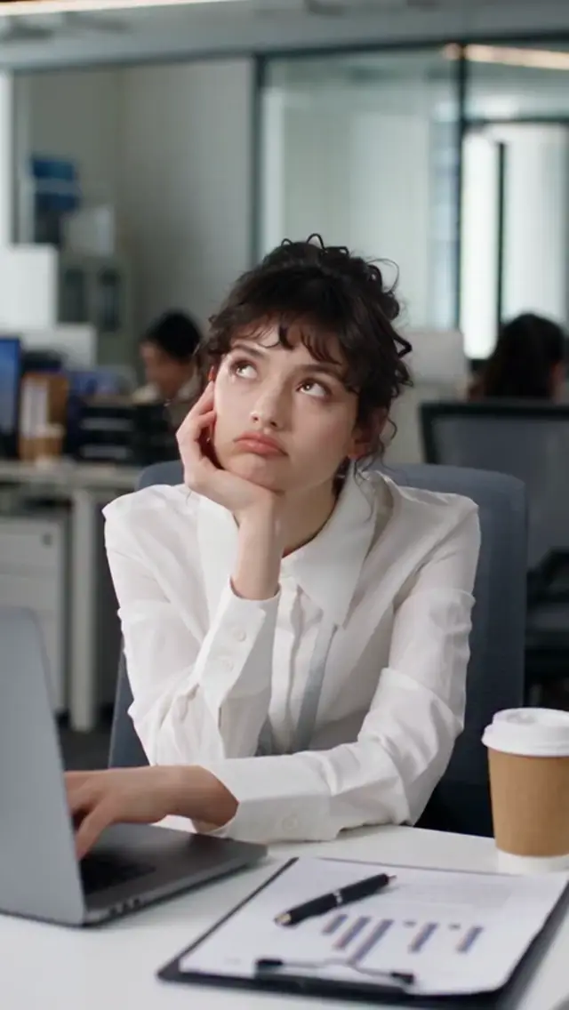 Cinematic Office Daydream AI Video Prompt for Jewelry and Product Reveals